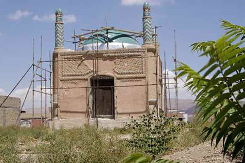 مقبره کشته شدگان واقعه لهاک خان